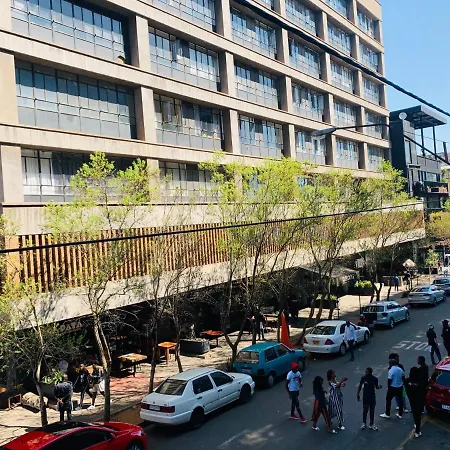 Stunning Maboneng Precinct Studio Apartment At 12 Decades Building Johannesburg Exterior photo